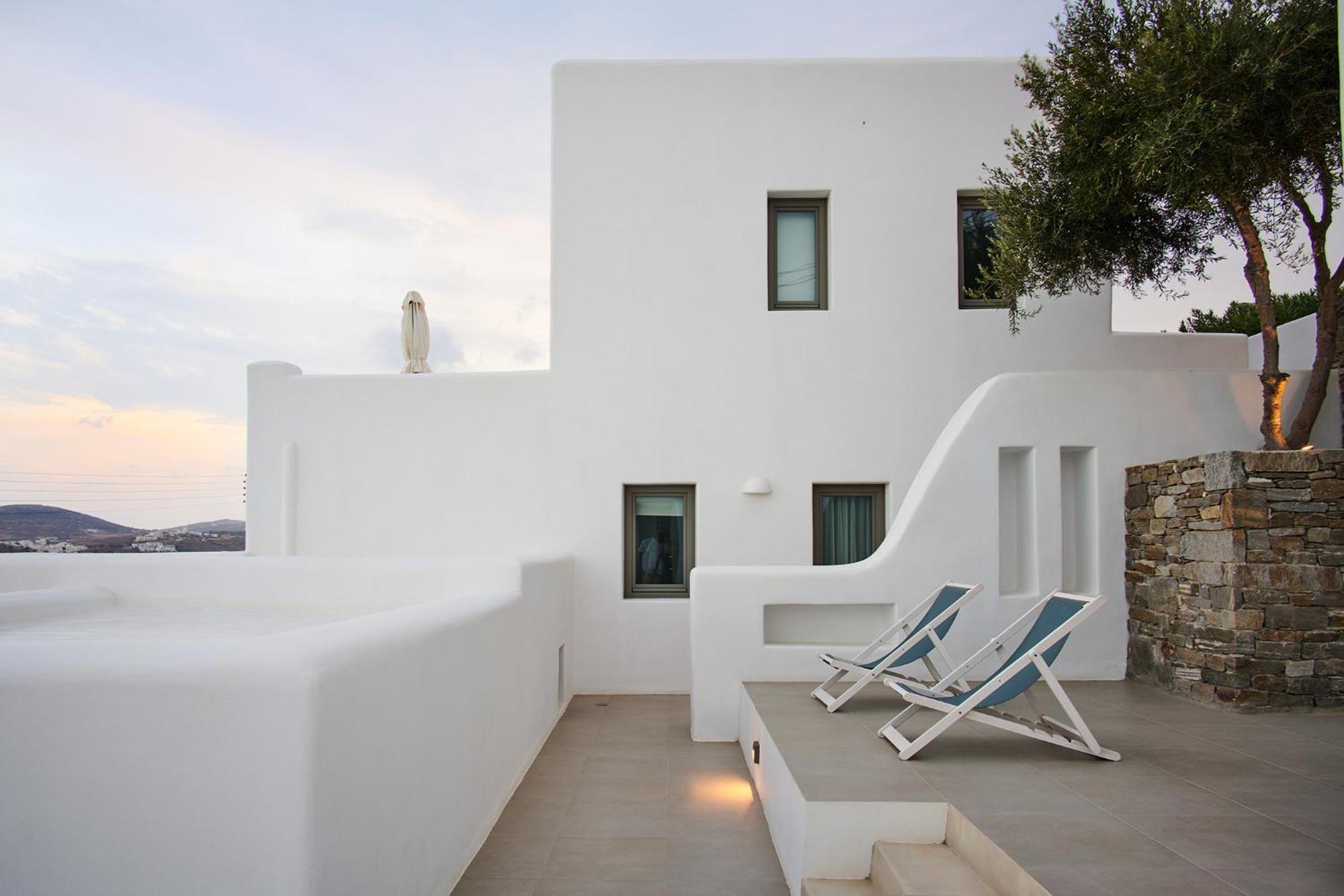 Kymo Luxury Paros 4*